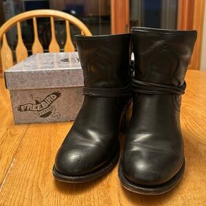 Freebird by Steven - Casey